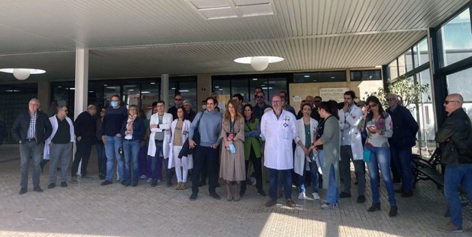 Las protestas diarias de los médicos de Melilla se realizan ante el Hospital Comarcal