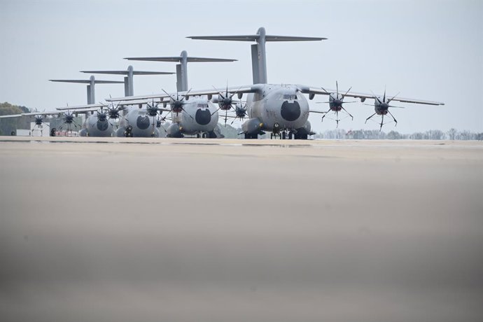 Aviones de las Fuerzas Aéreas alemanas en una misión de rescate en Sudán