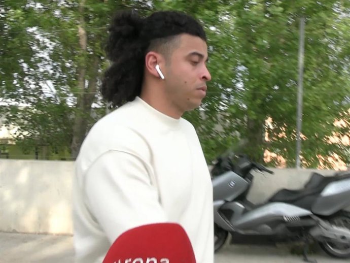 Bruno Brasil visita a Dani Alves en prisión