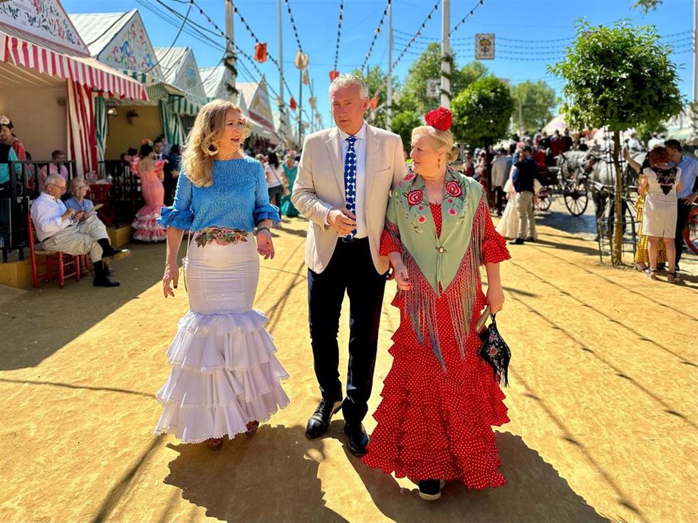 Ciudadanos (Cs)  Aumesquet (Cs) Creará Una Mesa De Trabajo Para Replantear El Modelo Actual De La Feria De Sevilla