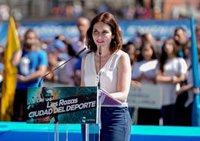 Ayuso lograría la mayoría absoluta el 28M y Más Madrid sería segunda fuerza, según una encuesta