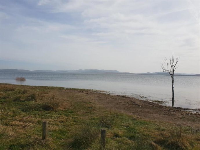 Archivo - Embalse del Ebro