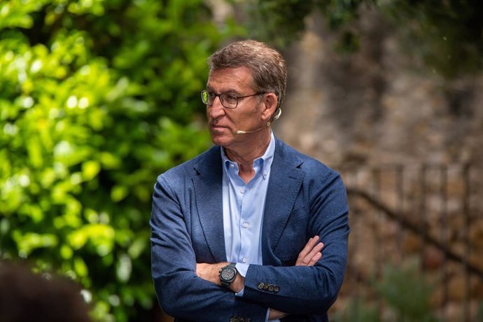 El presidente del PP, Alberto Núñez Feijóo, durante un acto del PP, a 28 de abril de 2023, en Tarragona, Catalunya (España).