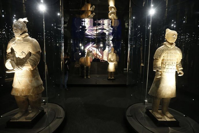 Archivo -  Diverses obres durant la inauguració de l'exposició 'El llegat de les dinasties Qin i Han, la Xina. Els guerrers de Xi'an' al Museu Arqueolgic d'Alacant (MARQ).