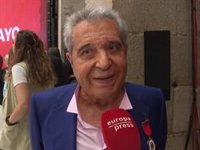 Andrés Pajares recibe “con mucho cariño” la Medalla de Plata de la Comunidad de Madrid