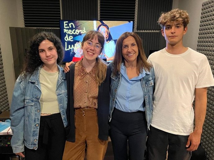 La realizadora Sil Mares inicia en Valncia el rodaje del cortometraje 'En record de Lupi', un 'coming of age' sobre el recuerdo, la edad adulta y la gestión de las emociones.