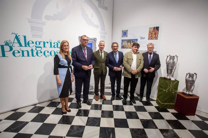 Inauguración de la muestra 'La Carroza de Huelva'.