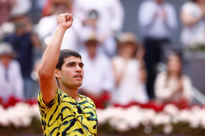 Carlos Alcaraz of Spain celebrates after winning against Alexander Zverev of Germany during the Mutua Madrid Open 2023 celebrated at Caja Magica on May 02, 2023 in Madrid, Spain.