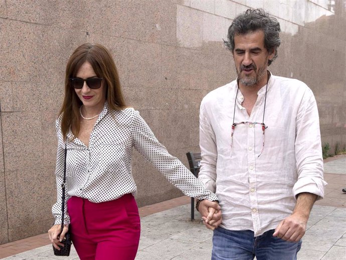 Humberto Janeiro y su pareja llegando a Las Ventas