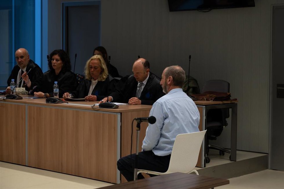 Archivo - El acusado por el asesinato de Álex, Francisco Javier Almeida (d)