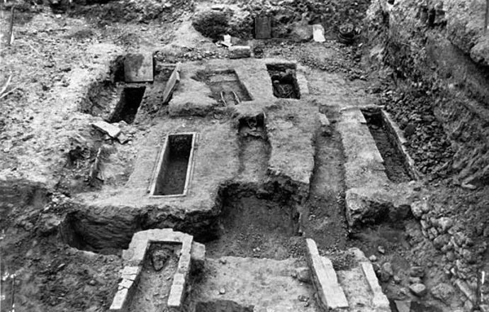 Excavación necrópolis de la Boatella