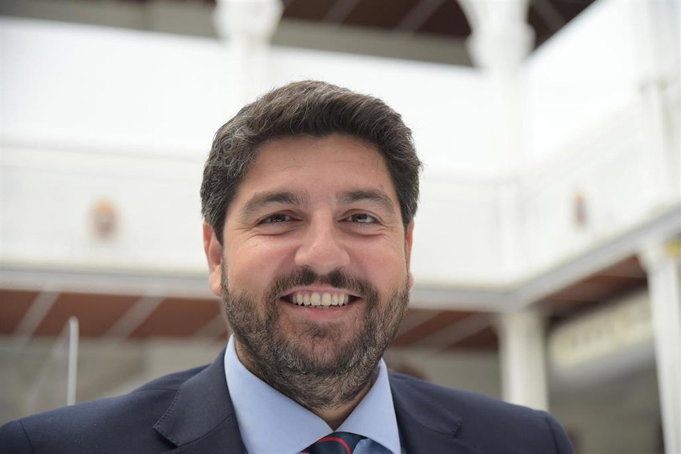 Archivo - Foto de archivo del presidente de la Región de Murcia, Fernando López Miras, en la Asamblea Regional