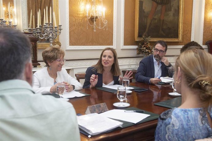 Ana Carrera en la reunión de la Agenda Urbana Sostenible de la Costa Noroeste.