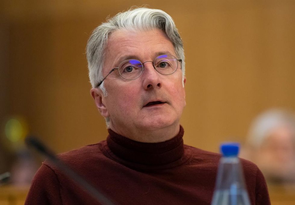 FILED - 25 April 2023, Bavaria, Munich: Rupert Stadler, former CEO of Audi AG, sits in his seat in the courtroom of the Munich Regional Court. Photo: Sven Hoppe/dpa