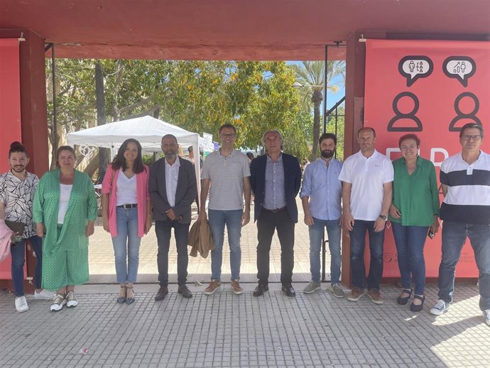 El Conseller de Educación y Formación Profesional, Martí March, acude a la II Feria de la Formación y Ocupación de Manacor.