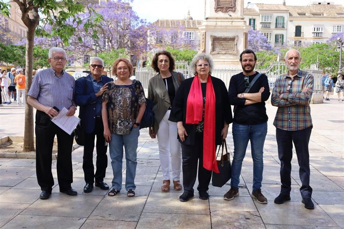 Rafael Contreras (SPA), Juan de Dios Mellado (APM); Inmaculada Postigo (UMA); Elena Blanco (APM); Teresa Santos (CPAM); Luis Fernando Prieto (SPA); y Antonio Morales (exfiscal jefe de la Audiencia Provincial).