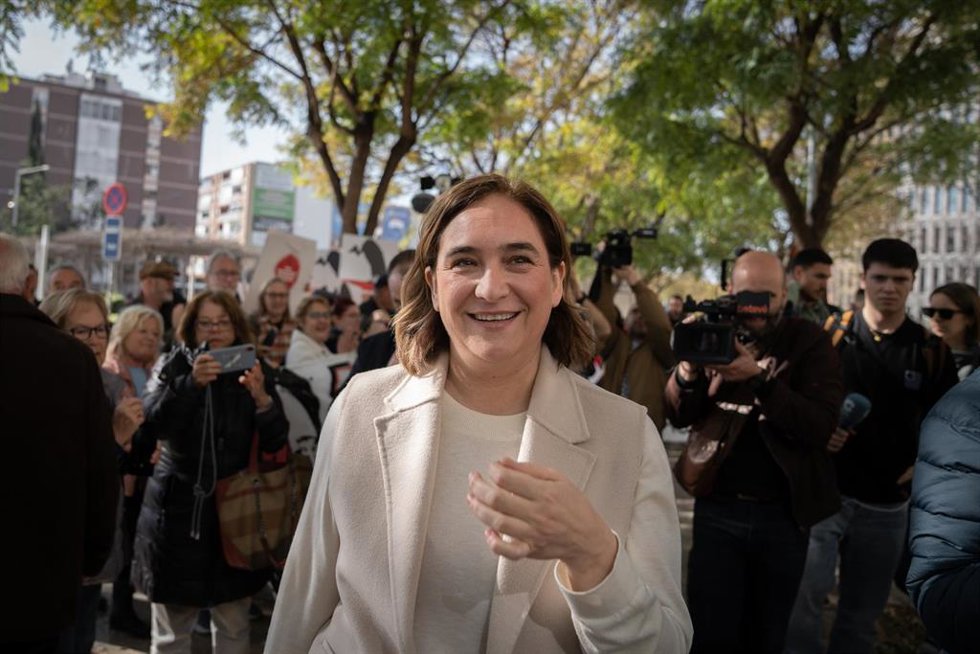 Archivo - La alcaldesa de Barcelona, Ada Colau, a 13 de marzo de 2023, en Barcelona, Catalunya (España).