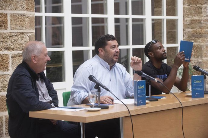 Presentado 'Crisol', el libro de la Fundación Centro Tierra de Todos que acerca historias de migrantes