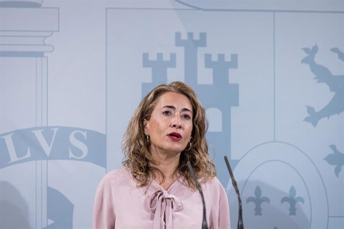 Archivo - La ministra de Transportes, Movilidad y Agenda Urbana, Raquel Sánchez