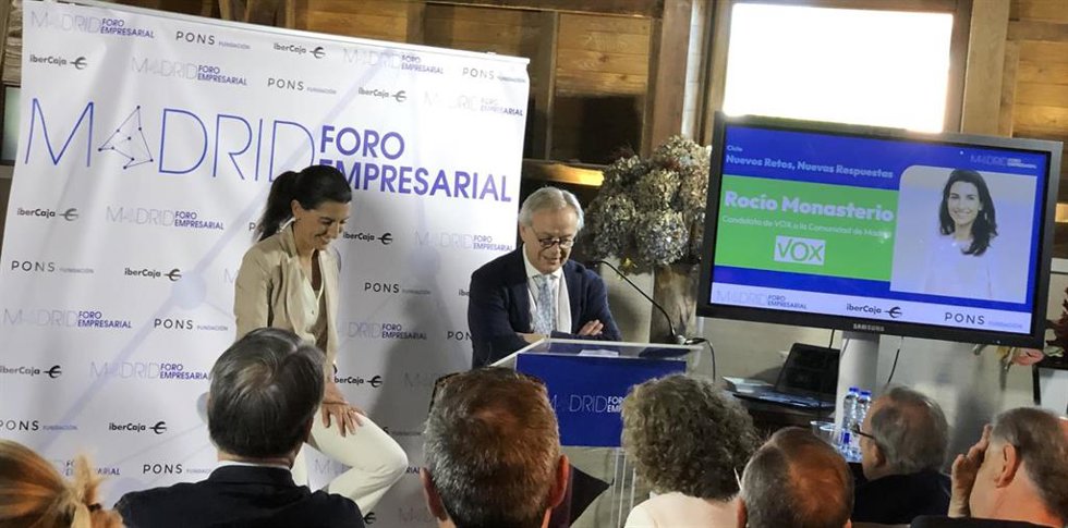 Rocío Monasterio participa en un desayuno informativo de Madrid Foro Empresarial.