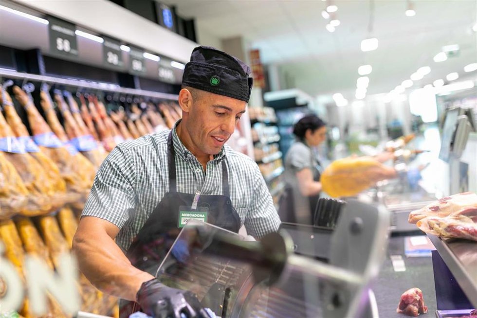 Archivo - Mercadona.- Mercadona contratará a más de 40 personas para la campaña de verano en La Rioja
