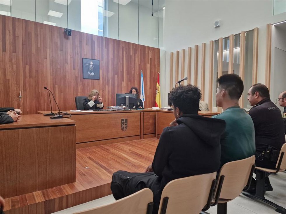 Miembros de la banda 'Los Betas' en el banquillo de los acusados.