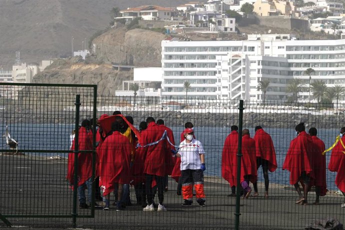 Archivo - Migrantes llegados a Canarias