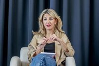 Díaz insta a empresarios y sindicatos a alcanzar este mismo mes un acuerdo para subir salarios