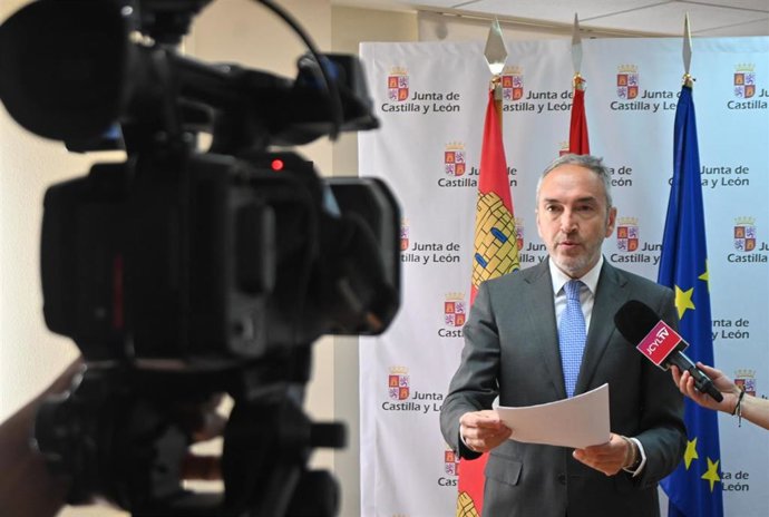 Díaz Pico analiza los datos del paro de abril.