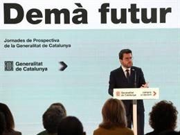 El presidente de la Generalitat, Pere Aragons, en la apertura de las jornadas 'Dem futur', que se celebran este jueves y viernes el en Collegi d'Arquitectes de Catalunya. 