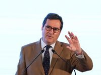 Garamendi cree que los datos de empleo "no están mal", pero alerta sobre el elevado paro y las vacantes