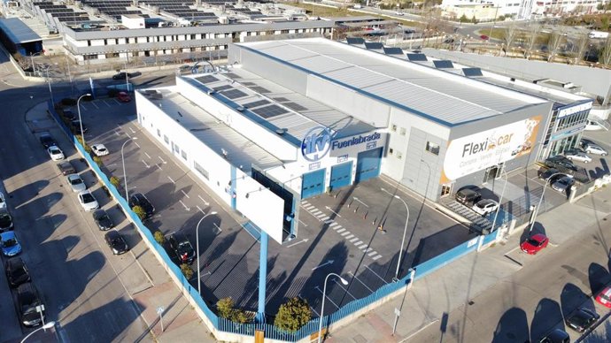 Paneles fotovoltaicos en la ITV de Fuenlabrada.