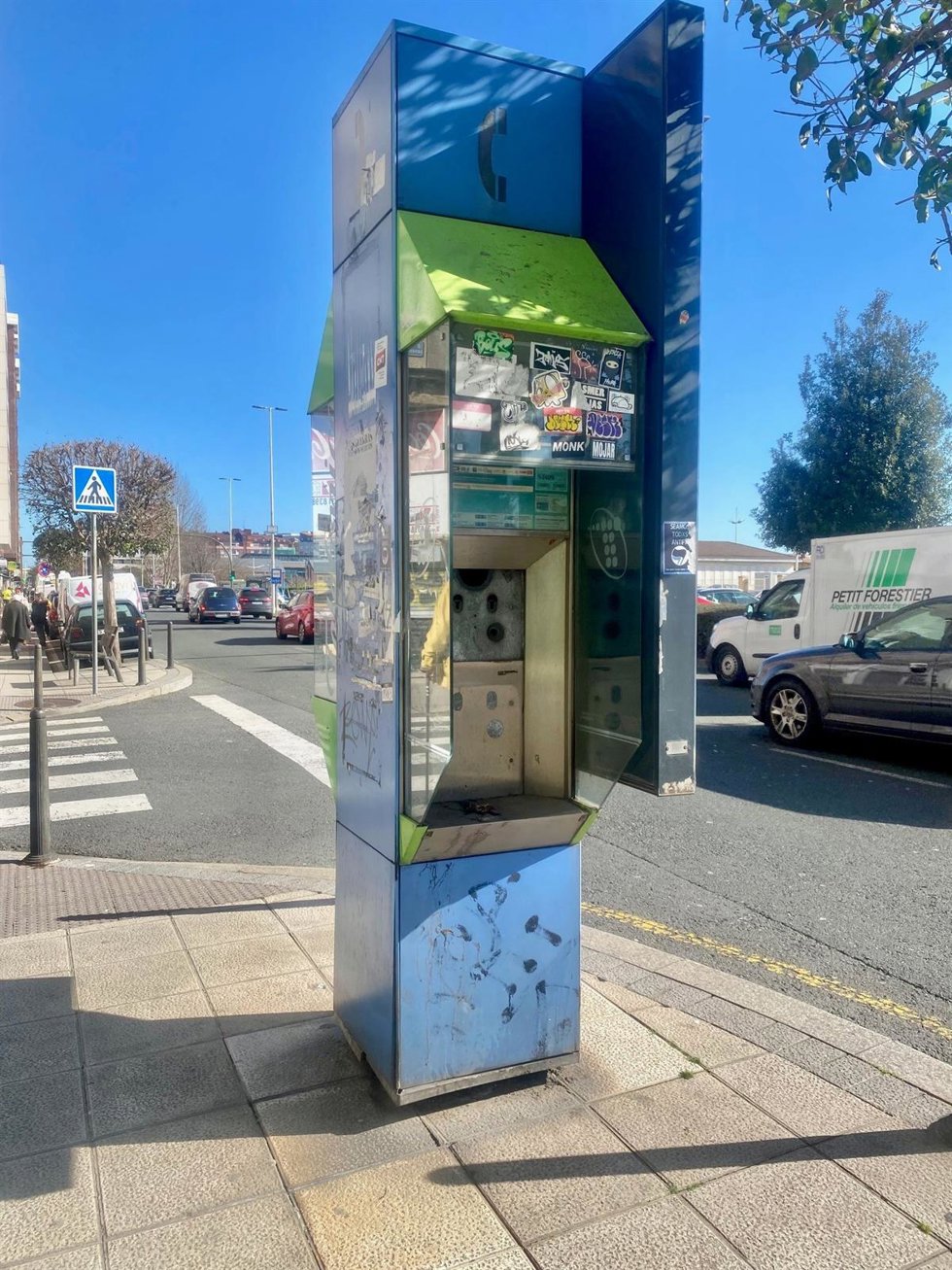 Archivo - Cabina en Santander