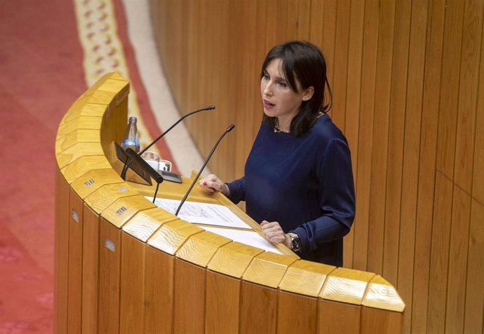 Archivo - La conselleira de Emprego e Igualdade, María Jesús Lorenzana, comparece en la Cámara gallega para explicar las líneas estratégicas del departamento autonómico para 2022.