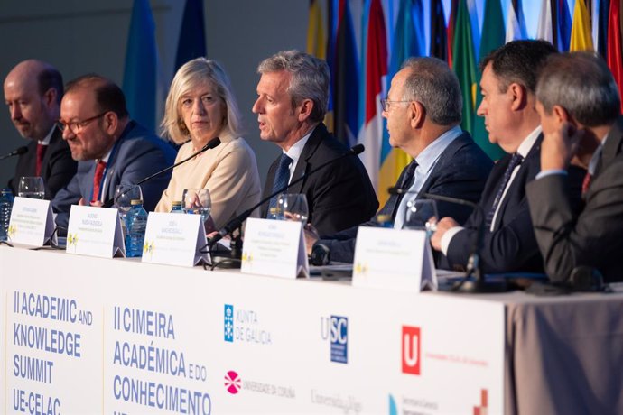 Alfonso Rueda participa en un cumbre académica entre UE y Latinoamérica.