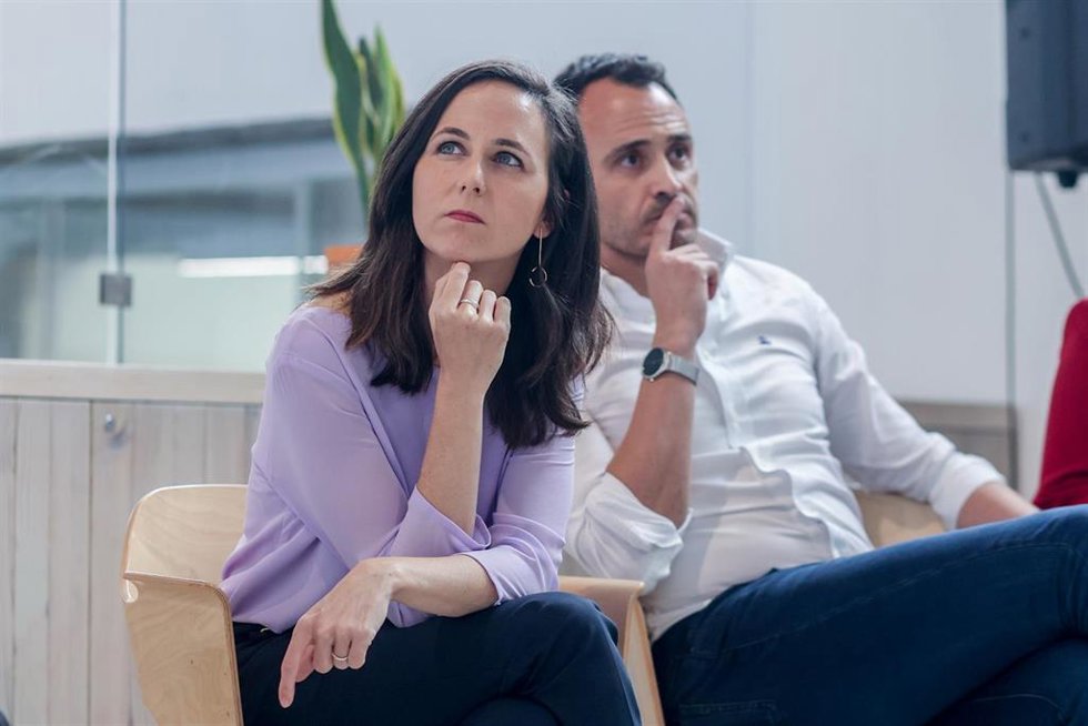 La líder de Podemos, Ione Belarra, y el candidato a la Alcaldía de Madrid, Roberto Sotomayor, durante un acto 'Por una Ley del Juego, Madrid libre de ludopatía', a 4 de mayo de 2023, en Madrid (España).