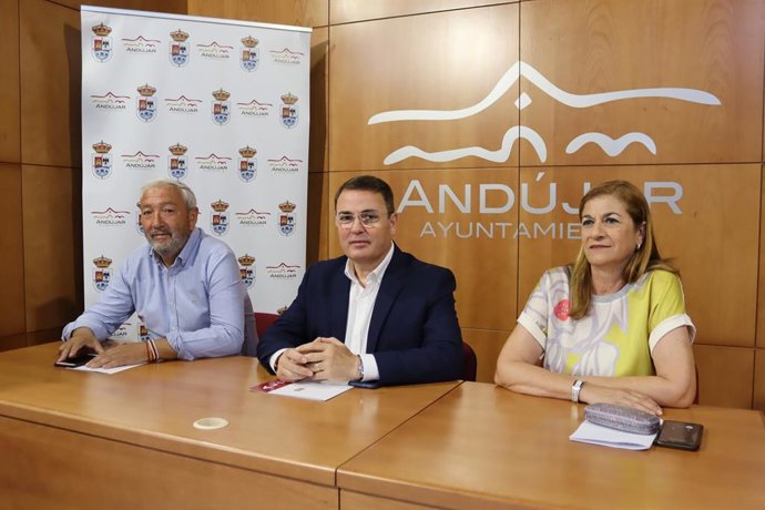 Comparecencia sobre la Romería de la Virgen de la Cabeza.