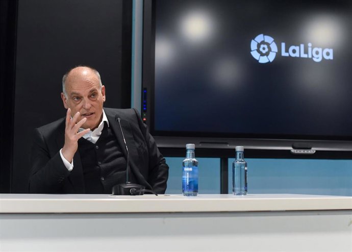 El presidente de LaLiga, Javier Tebas, durante una rueda de prensa tras una Asamblea Extraordinaria para analizar el 'caso Negreira.