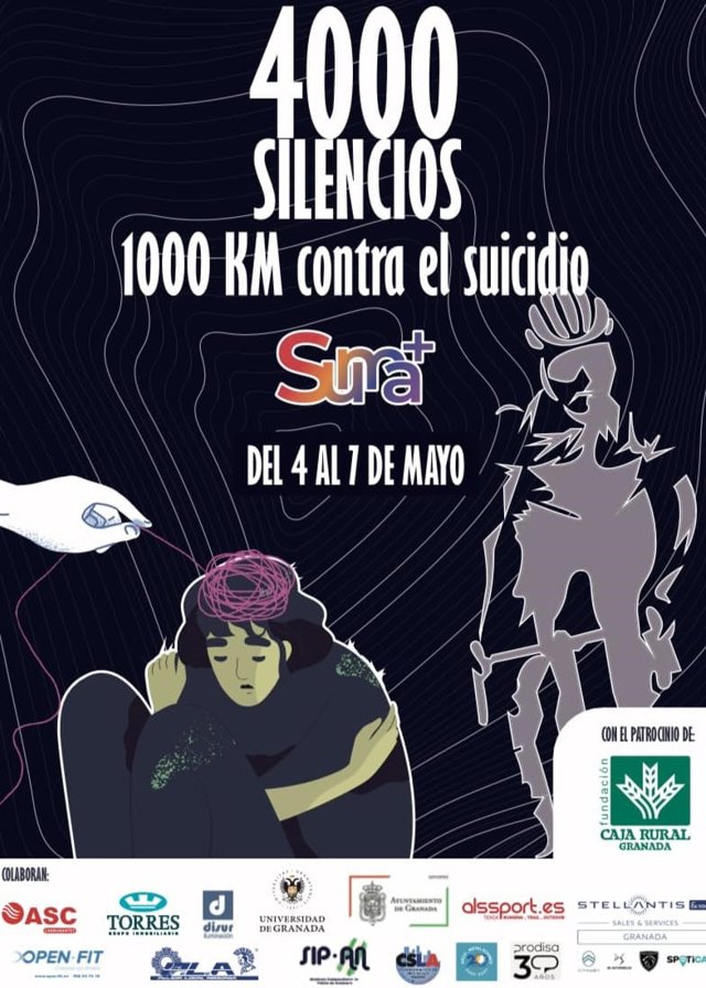 Trinidad Rus y María Jesús Botella con los ciclistas de Suma+ a su llegada a Córdoba