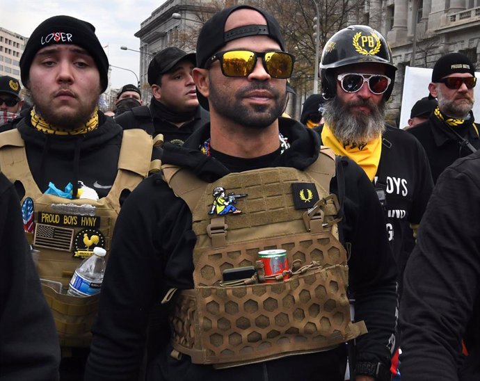 Archivo - December 12, 2020, Washington, DC, USA: ENRIQUE TARRIO, leader of far-right group the Proud Boys and supporters of President Donald Trump rally to challenge election results as opposing views clash in Washington DC on December 12, 2020.