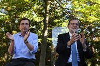 Almeida destaca que Rajoy "derrotó al independentismo" pero lamenta que ahora viva "agazapado" con Pedro Sánchez