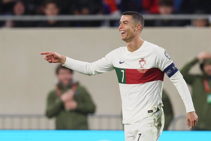 Archivo - 26 March 2023, Luxembourg: Portugal's Cristiano Ronaldo reacts during the UEFA European Qualifiers Group Ksoccer match between Luxembourg and Portugal at Luxembourg Stadium. Photo: Bruno Fahy/Belga/dpa