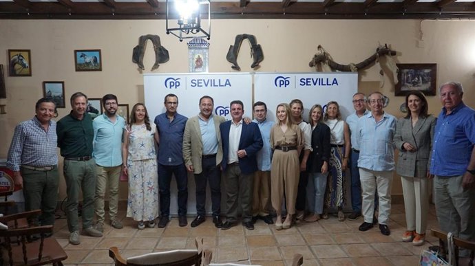 Presentación oficial de la candidatura del PP en El Rubio.