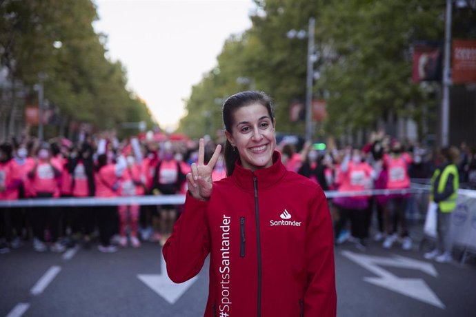 Archivo - La excampeona olímpica de bádminton Carolina Marín en la salida de la XVIII Carrera de la Mujer de Madrid en 2021.