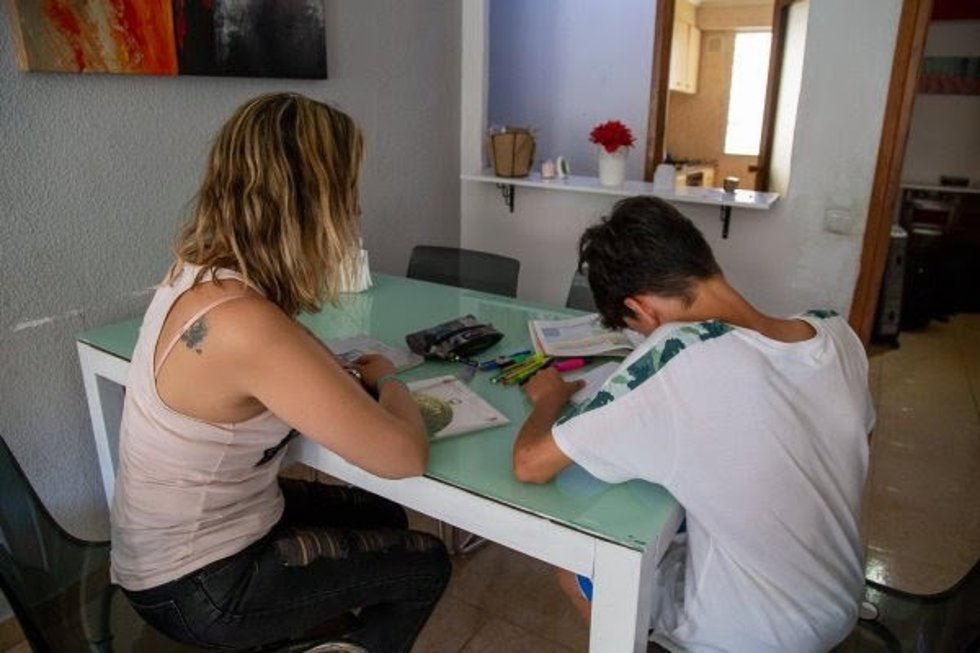 Marcela, madre de Mateo, de 14 años.