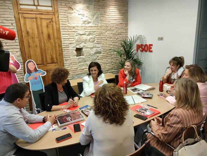 Reunión Andreu Grupo de Igualdad PSOE La Rioja
