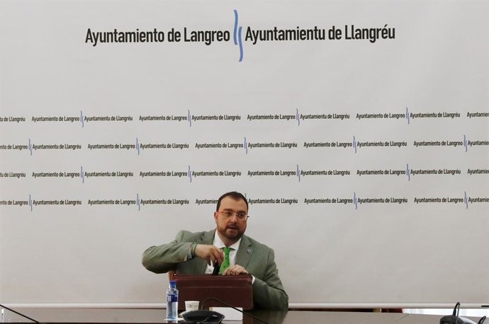 El presidente del Principado y candidato socialista a la reelección, Adrián Barbón