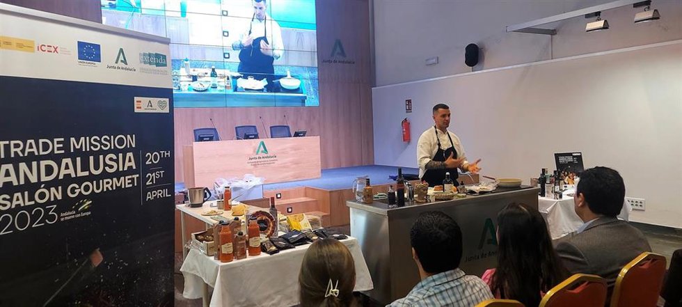 La Junta impulsa el agroalimentario andaluz más gourmet en un encuentro internacional en Córdoba y Sevilla.