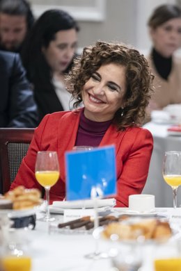 Archivo - La ministra de Hacienda, María Jesús Montero, durante un desayuno informativo de Europa Press, en el Hotel Rosewood Villa Magna, a 12 de enero de 2023, en Madrid (España).