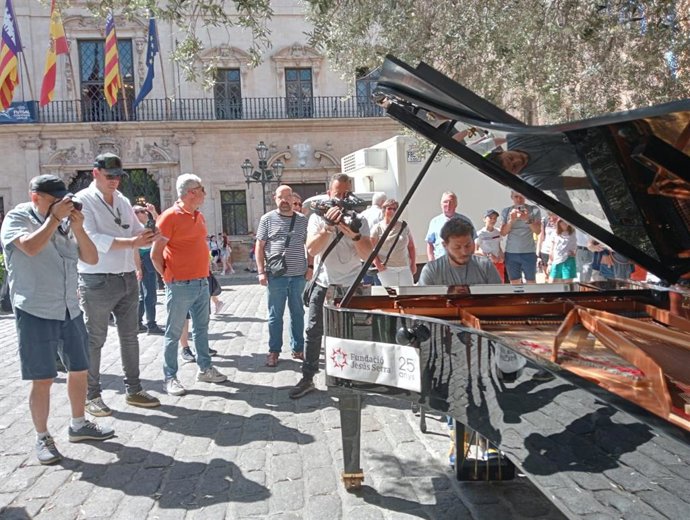Ubicación de uno de los pianos de la iniciativa 'Tu ciudad se llena de pianos', en la plaza de Cort.